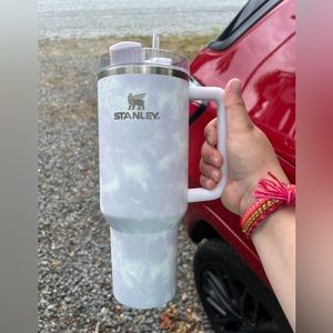 Stanley quencher h2.0 40 ounce cup!